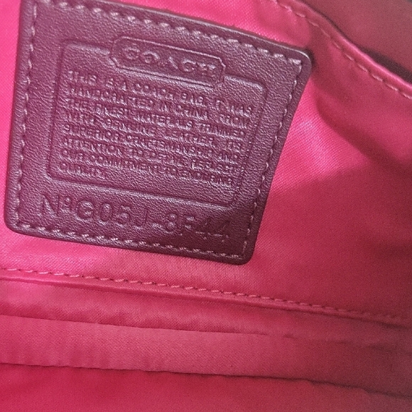 COACH NWOT TWEED WOOL SUEDE SHOULDER BAG - Picture 9 of 13